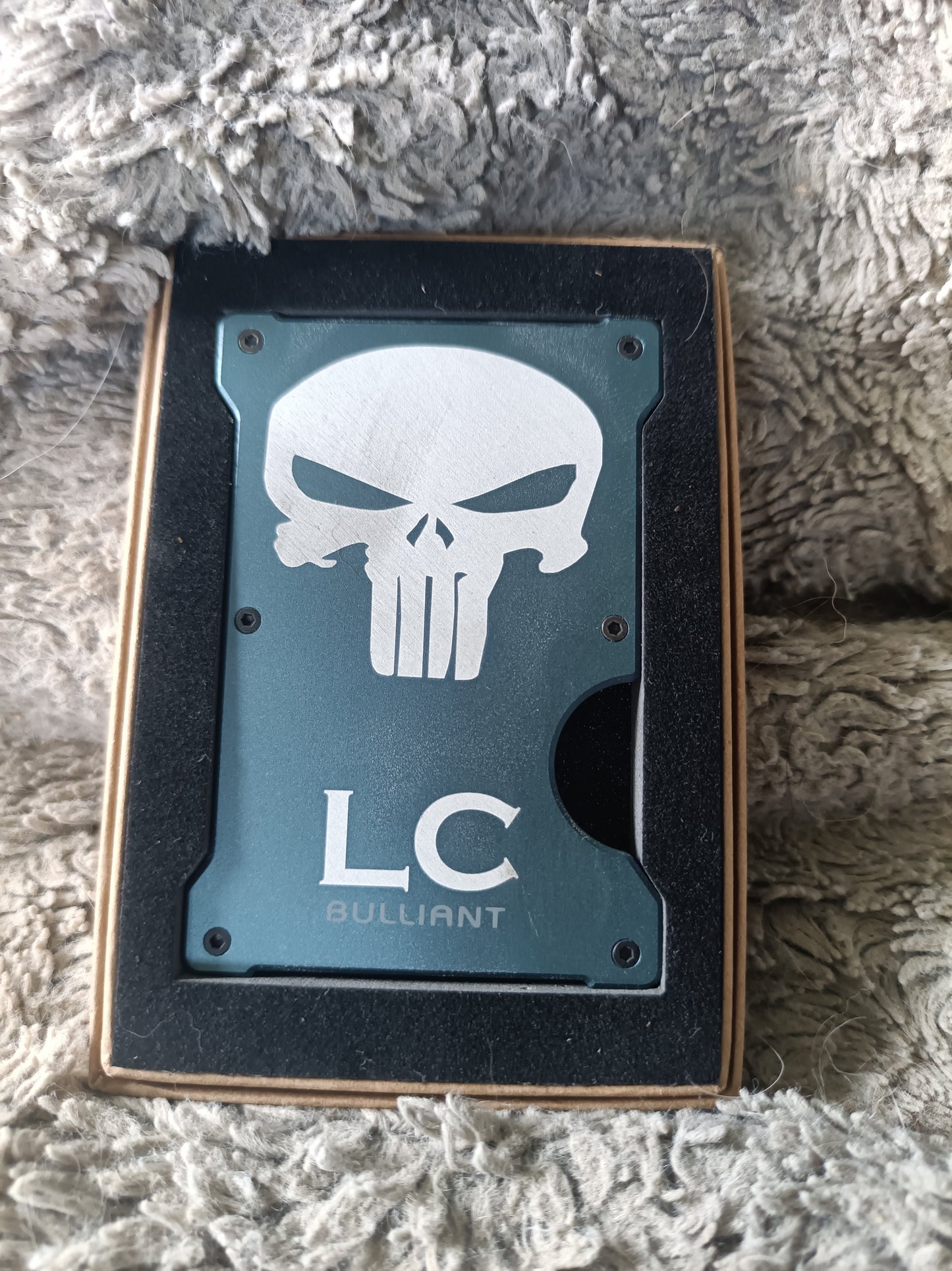 Custom Engraved Minimalist Metal Wallet Kings Crown Laser Engraving