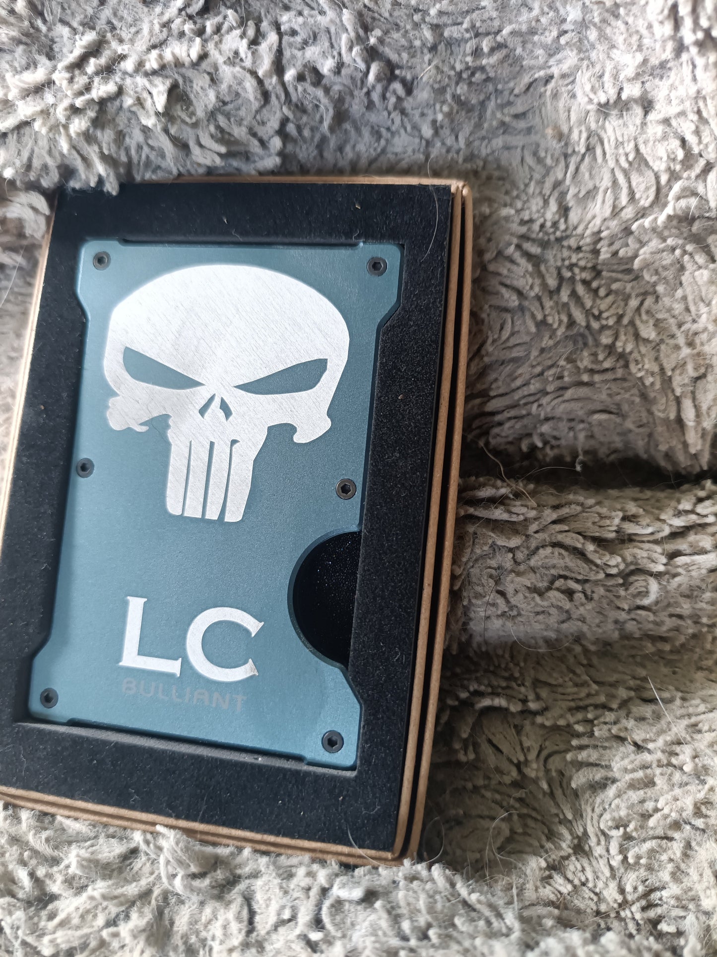 Custom Engraved Minimalist Metal Wallet Kings Crown Laser Engraving