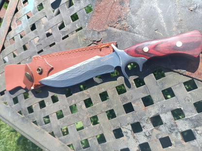 Custom Engraved Premium Hunting/Bush knife with A Leather Scabbard Kings Crown Laser Engraving