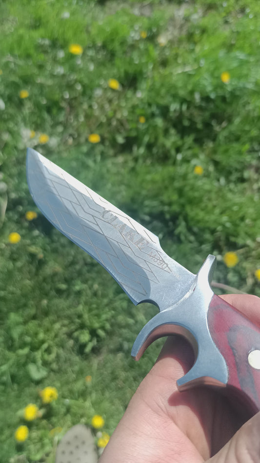 video of a custom engraved bush knife